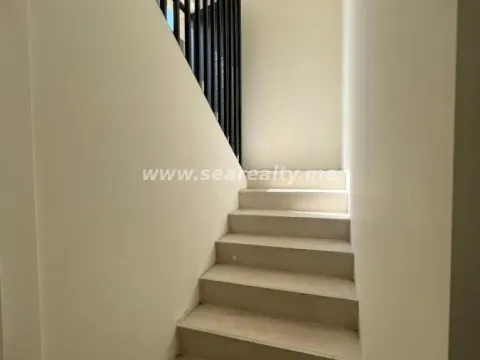 Sale, house, 273m², Tivat, Crna Gora - image 10