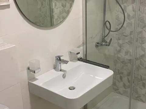 Rent, one bedroom apartment, 40m², Central Point, Podgorica - image 12