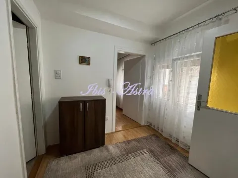 Izdavanje, dvosoban stan, 53m², Lekino Brdo, Voždovac Sve Podlokacije - image 4