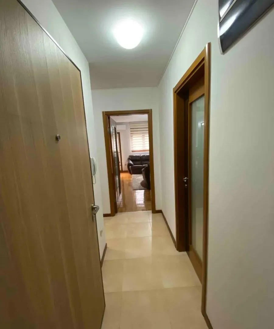 Izdavanje, stan, 55m², Stari Aerodrom, Podgorica