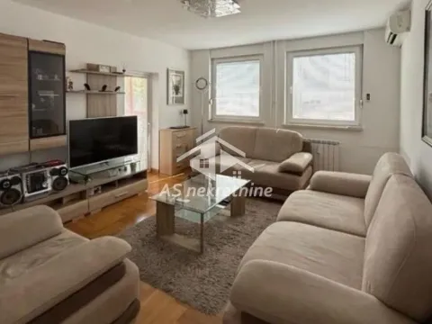 Stan in Novi Beograd Blok 29