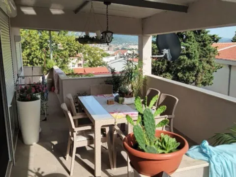 Sale, house, 220m², Bar, Crna Gora - image 5