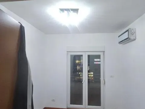 Izdavanje, dvosoban stan, 75m², City Kvart, Podgorica - image 6