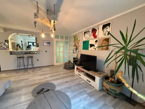 Sale, four bedroom apartment, 102m², Centar, Novi Sad - image 4