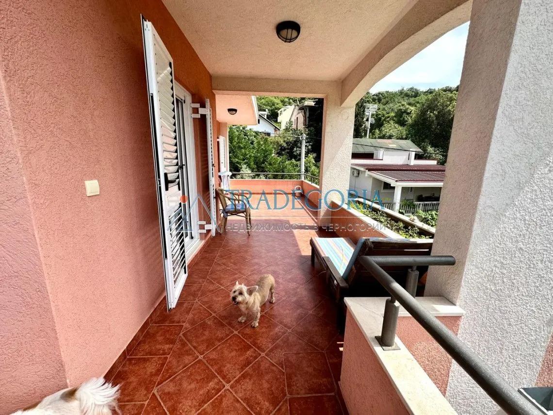 Prodaja, kuća, 245m², Utjeha, Ulcinj