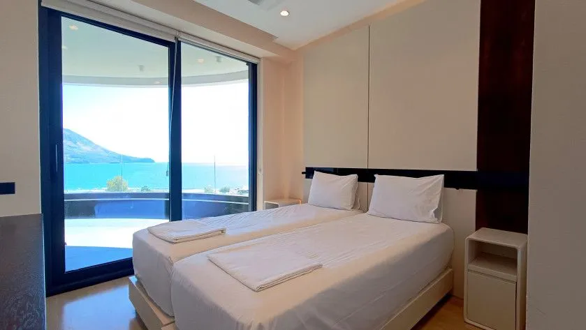 Prodaja, dvosoban stan, 109m², Bečići, Budva
