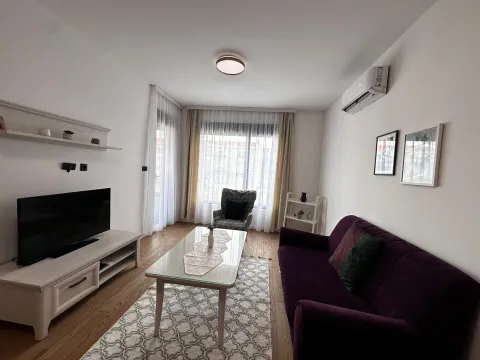 Izdavanje, jednosoban stan, 46m², Donja Gorica, Podgorica - image 2