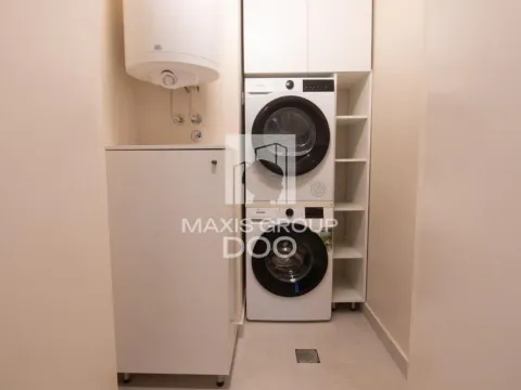 Rent, two bedroom apartment, 54m², Savski Venac, Beograd - image 10