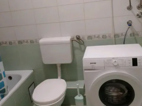 Izdavanje, dvosoban stan, 49m², Podbara, Novi Sad Sve Podlokacije - image 9