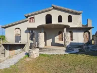 Sale, house, 296m², Kličevo, Nikšić - image 1