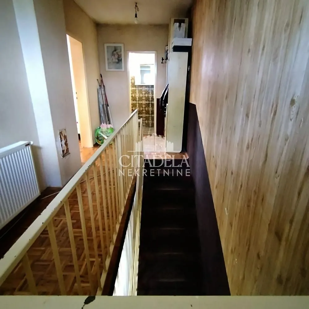 Prodaja, kuća, 140m², Arnajevo, Barajevo