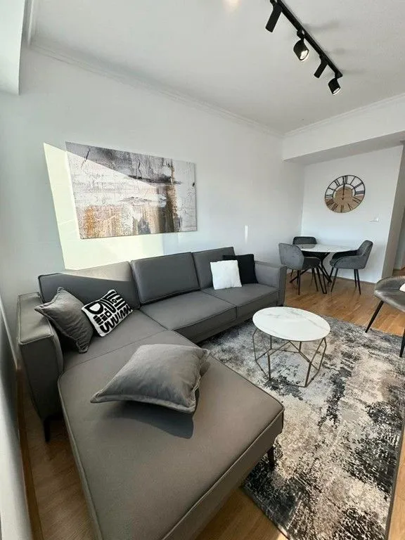 Rent, one bedroom apartment, 53m², Centar, Podgorica