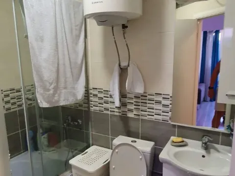 Izdavanje, dvosoban stan, 64m², Zabjelo, Podgorica - image 5