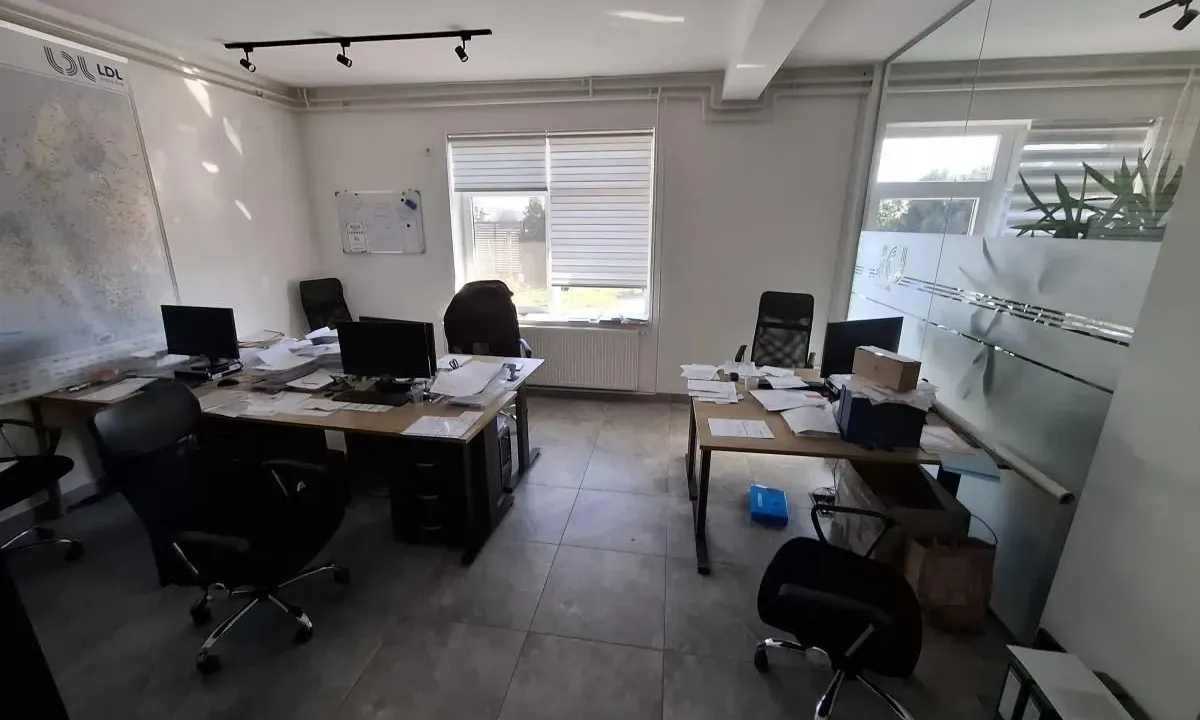 Izdavanje, poslovni prostor, 100m², Klisa, Novi Sad Sve Podlokacije