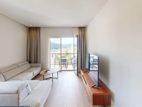 Prodaja, jednosoban stan, 61m², Luštica Bay, Tivat - image 3
