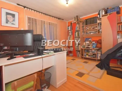 Prodaja, kuća, 360m², Kudeljarski Nasip, Pančevo - image 16