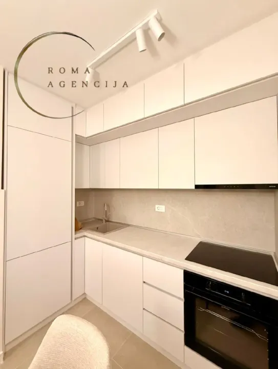 Rent, one bedroom apartment, 40m², Pobrežje, Podgorica