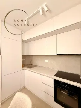 Rent, one bedroom apartment, 40m², Pobrežje, Podgorica - image 1