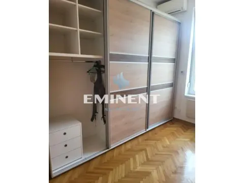 Izdavanje, četvorosoban stan, 100m², Cvetni Trg, Vračar Sve Podlokacije - image 8