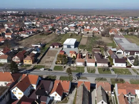 Rent, office space, 465m², Centar, Stara Pazova - image 11