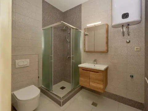 Sale, one bedroom apartment, 51m², Bečići, Budva - image 3