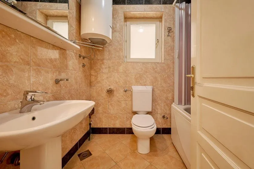 Sale, four bedroom apartment, 131m², Sveti Stefan, Budva