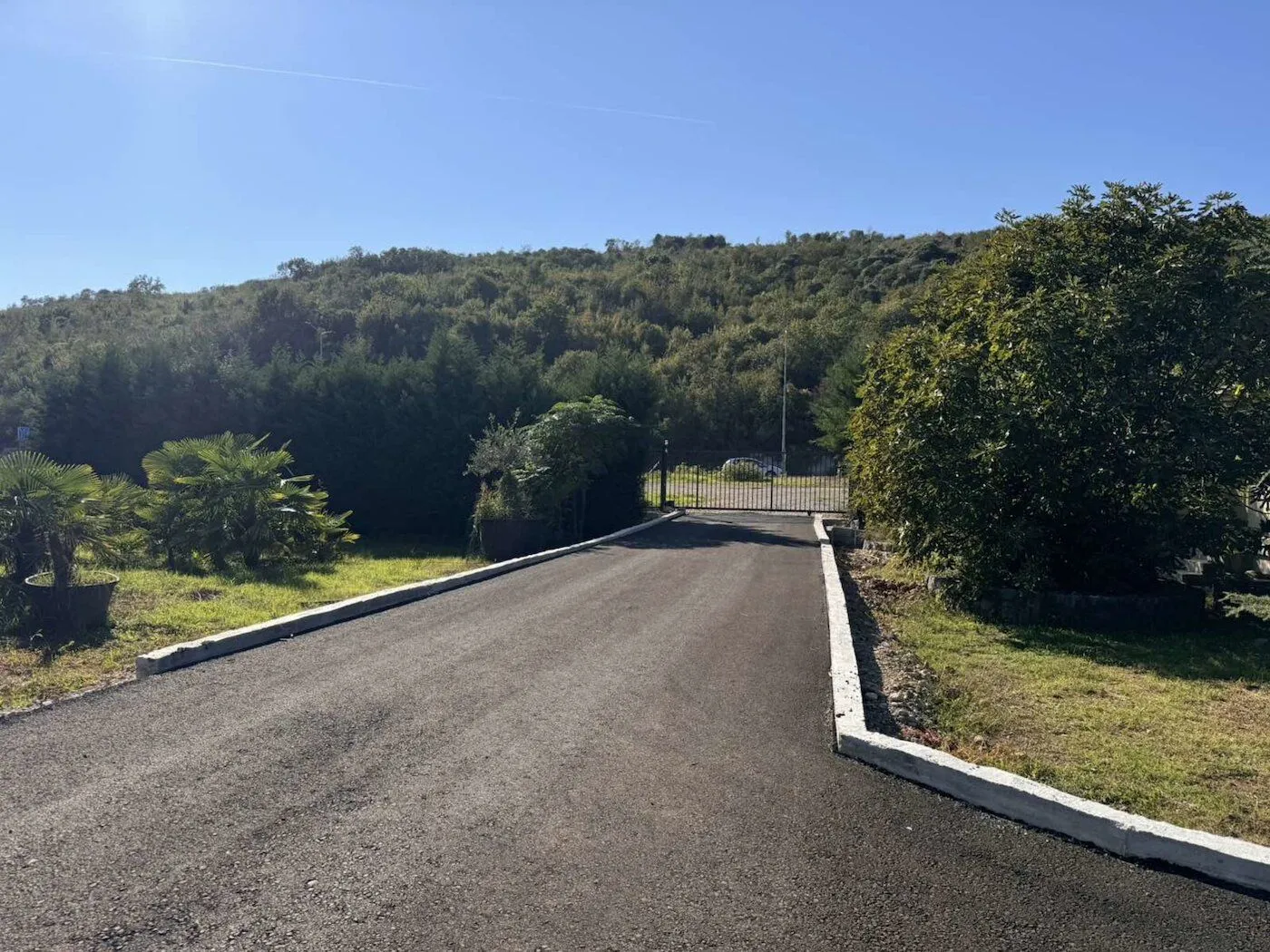 Rent, office space, 130m², Mareza, Podgorica