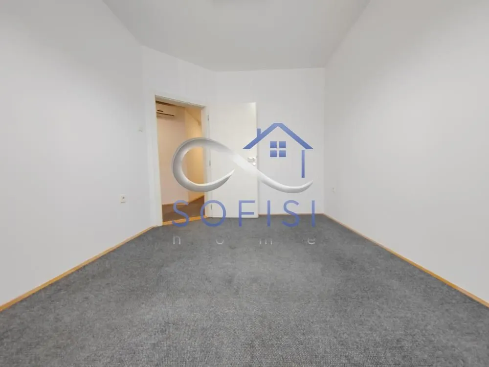 Rent, office space, 61m², Grbavica, Novi Sad Sve Podlokacije