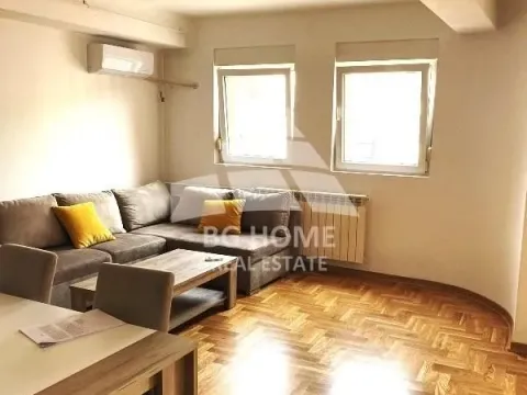 Izdavanje, dvosoban stan, 100m², Lipov Lad, Zvezdara Sve Podlokacije - image 2