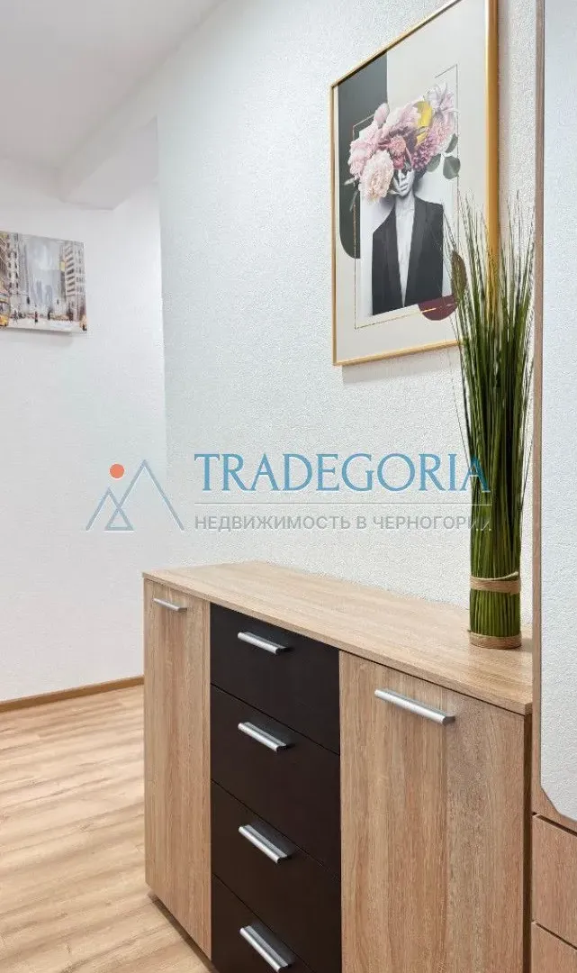 Prodaja, dvosoban stan, 105m², Bar, Crna Gora