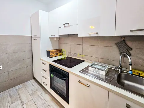 Izdavanje, jednosoban stan, 48m², Dalmatinska ulica, Podgorica - image 9