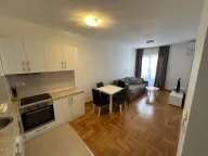 Izdavanje, jednosoban stan, 39m², Budva, Crna Gora - image 4