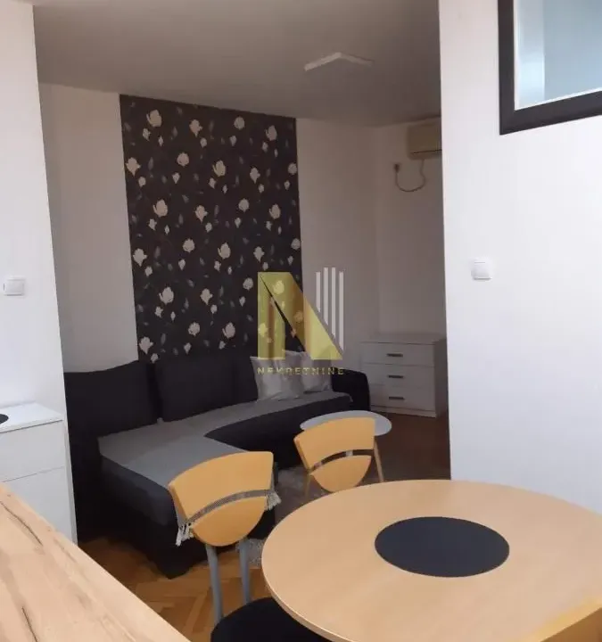 Rent, one bedroom apartment, 39m², Bulevar Oslobodjenja, Novi Sad Sve Podlokacije