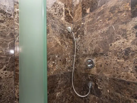 Izdavanje, jednosoban stan, 60m², Budva, Crna Gora - image 9