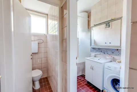Sale, two bedroom apartment, 65m², Kalenić Pijaca, Vračar Sve Podlokacije - image 15