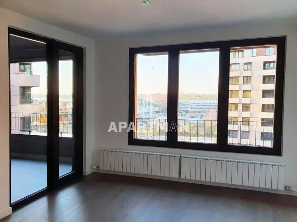 Rent, four bedroom apartment, 125m², Stari Grad, Beograd