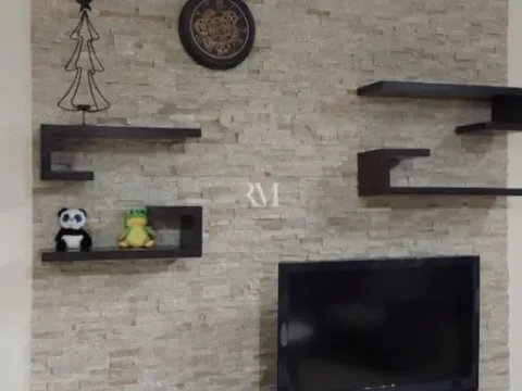 Rent, one bedroom apartment, 52m², Dobrota, Kotor - image 2