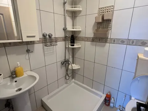 Rent, one bedroom apartment, 40m², Polje, Bar - image 9