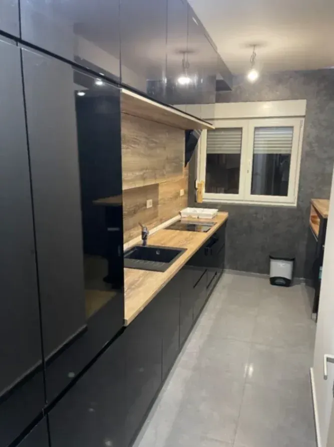 Izdavanje, jednosoban stan, 100m², City Kvart, Podgorica