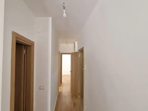 Prodaja, stan, 75m², Kotor, Crna Gora - image 3