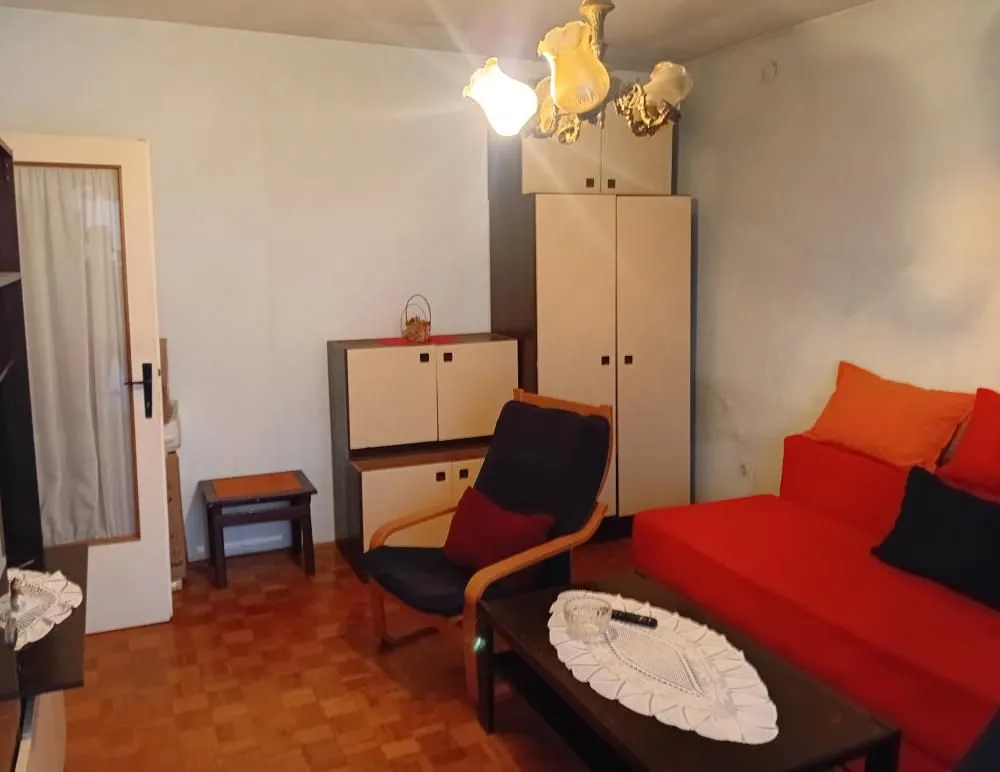 Prodaja, trosoban stan, 65m², Novi Beograd Blok 63, Novi Beograd Sve Podlokacije