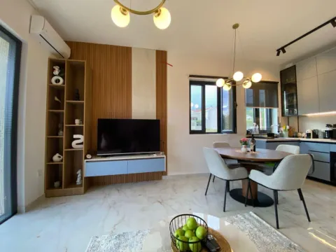 Izdavanje, jednosoban stan, 44m², Tivat, Crna Gora - image 11