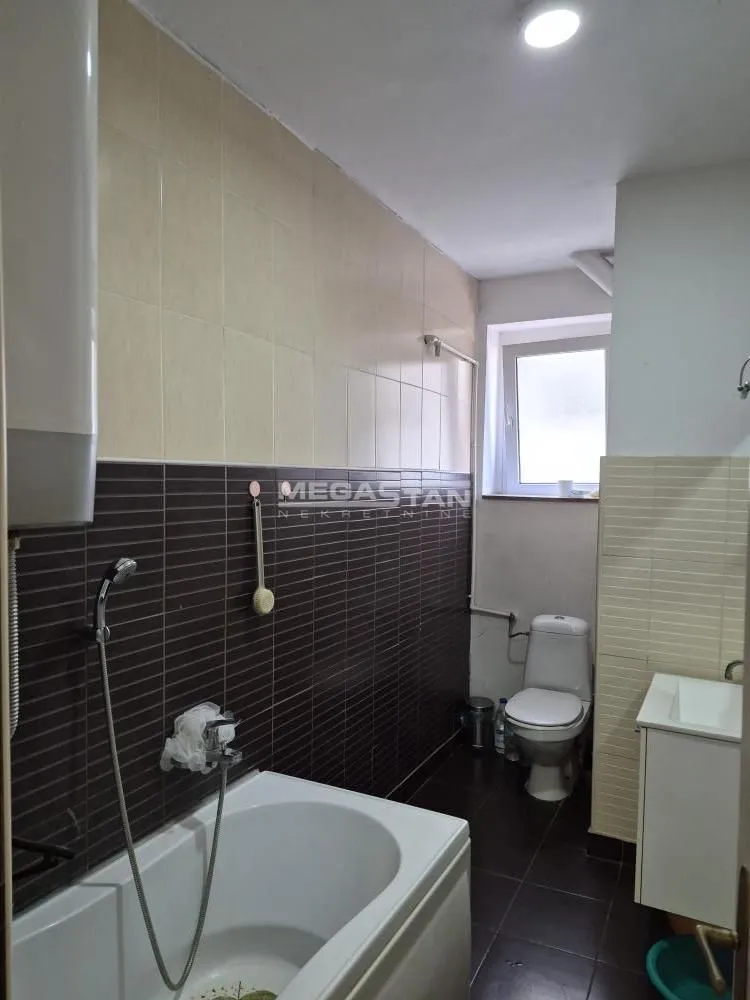 Sale, three bedroom apartment, 62m², Južni Bulevar, Vračar Sve Podlokacije