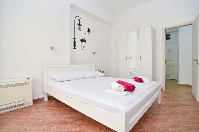 Rent, two bedroom apartment, 89m², Centar, Budva