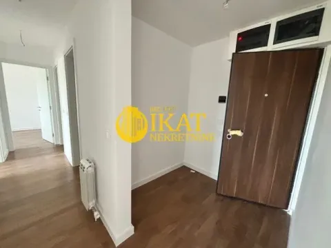 Prodaja, trosoban stan, 95m², Zemun Gornji Grad, Zemun Sve Podlokacije - image 8