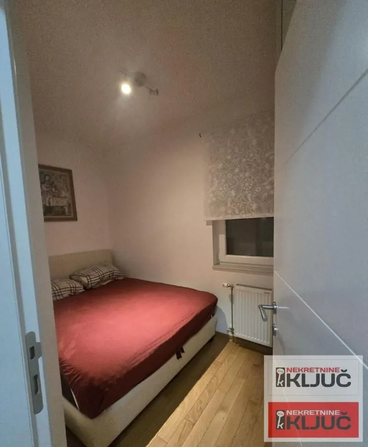 Prodaja, jednosoban stan, 38m², Rotkvarija, Novi Sad Sve Podlokacije
