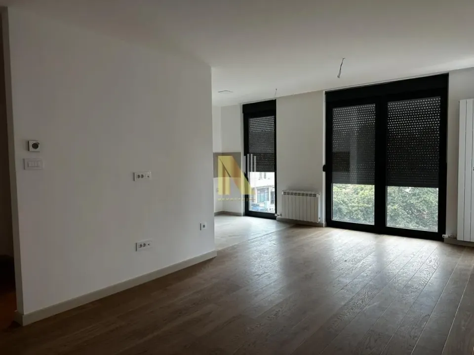 Prodaja, četvorosoban stan, 81m², Salajka, Novi Sad Sve Podlokacije