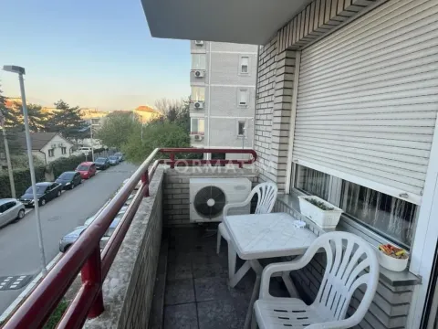 Izdavanje, dvosoban stan, 55m², Savski Venac, Beograd - image 4