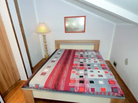 Prodaja, trosoban stan, 95m², Dobrota, Kotor - image 9