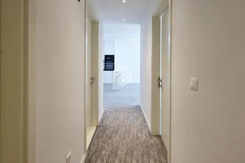 Rent, two bedroom apartment, 84m², Podgorica, Crna Gora - image 18